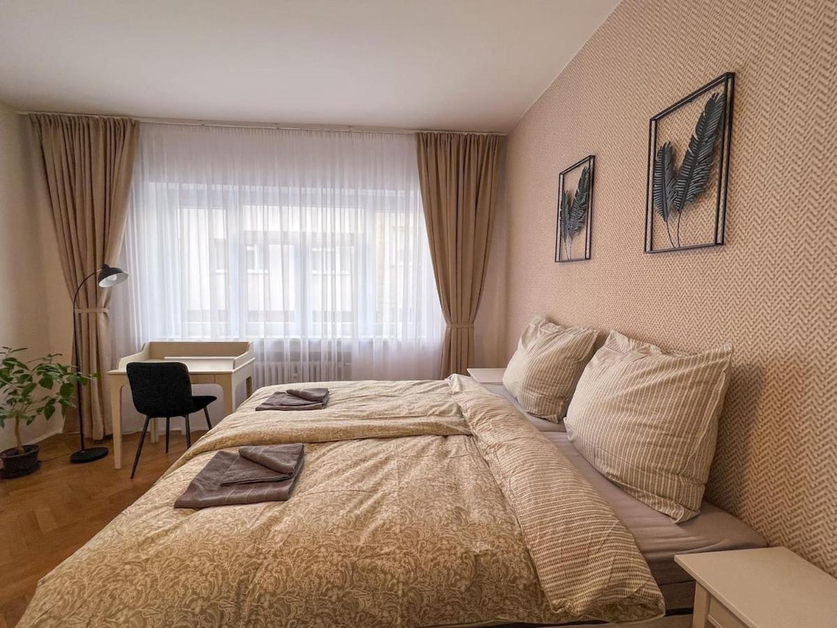 Appartamento 96m2 Of Comfort And Style: 4bd In Old Town
